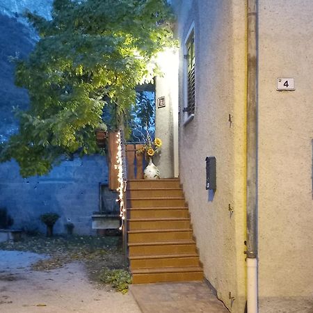 Casa Romy Lägenhet Rovere della Luna Exteriör bild