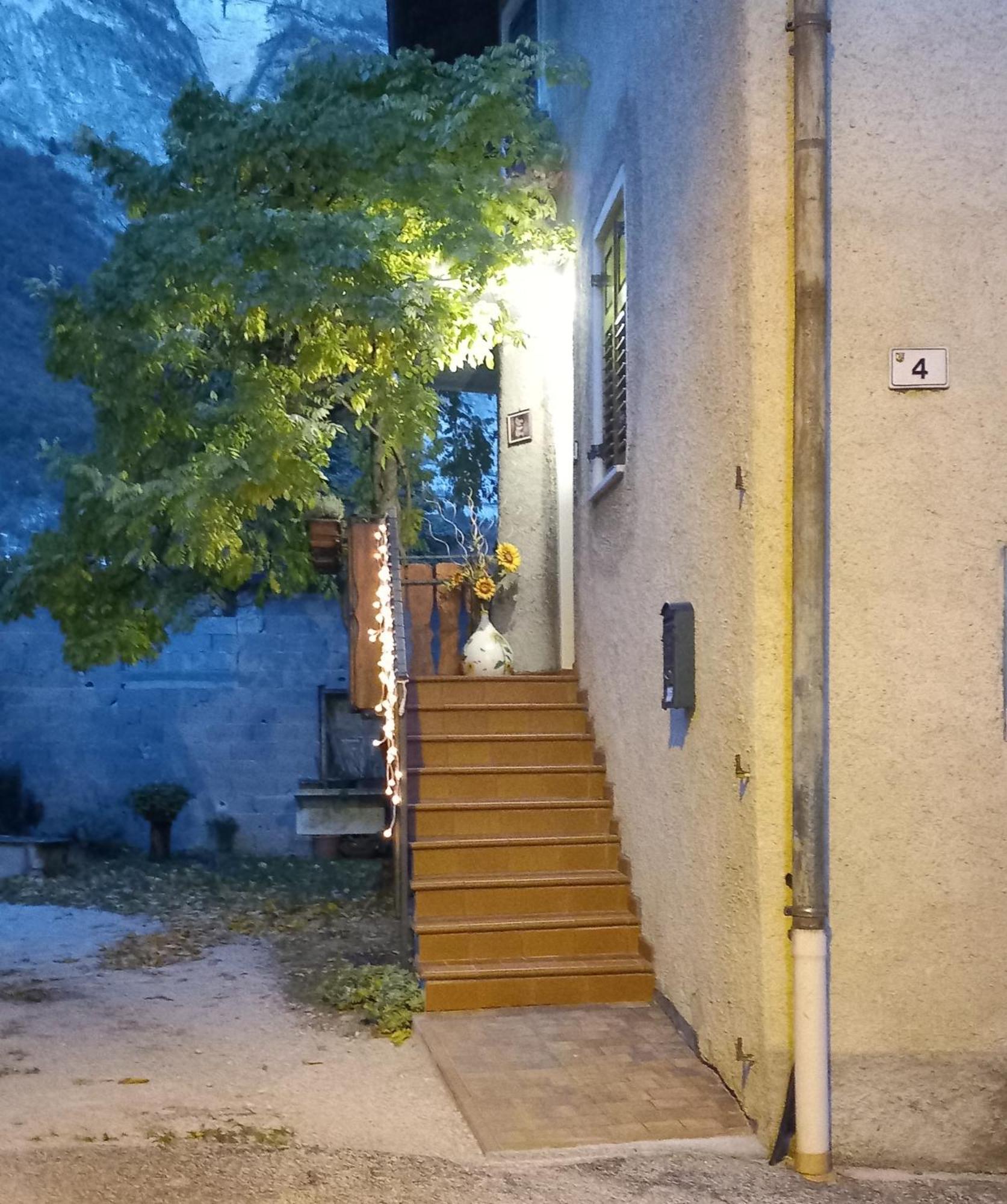 Casa Romy Lägenhet Rovere della Luna Exteriör bild